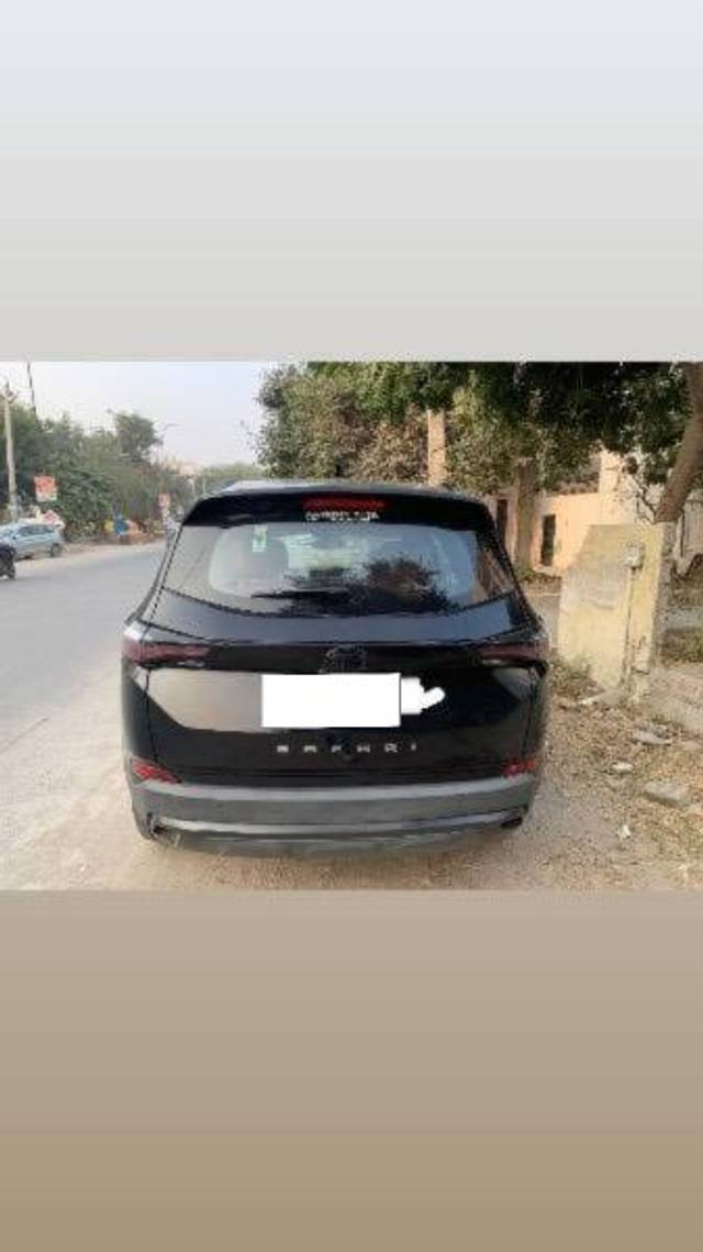 https://images10.gaadi.com/usedcar_image/4217607/original/processed_da27ce11-0cb7-452d-a8f9-bac8b9cd6ce1.jpg?imwidth=6401