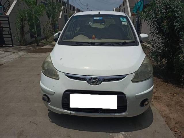 https://images10.gaadi.com/usedcar_image/4217727/original/processed_2827aff7-f857-4a2b-b504-ae4072fe709d.jpeg?imwidth=6402