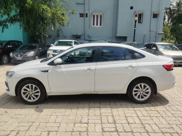 https://images10.gaadi.com/usedcar_image/4217807/original/5d5c14c196dba8f797a77c52224cb556.jpeg?imwidth=6402