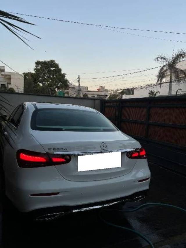 https://images10.gaadi.com/usedcar_image/4217882/original/processed_7a590199-fd47-4841-8e61-cbb3ba5bc762.jpg?imwidth=6401