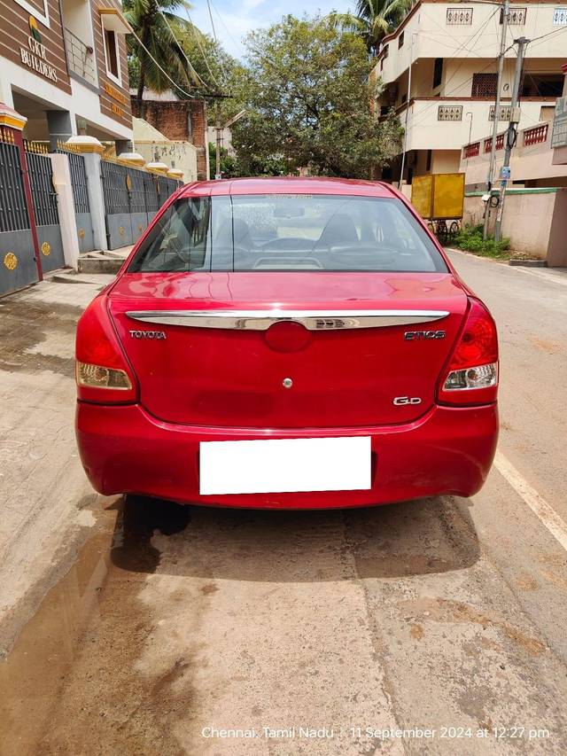 https://images10.gaadi.com/usedcar_image/4217885/original/processed_1f33776a41c54699fda7ffa18fcd1024.jpg?imwidth=6402