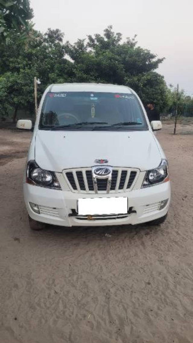 https://images10.gaadi.com/usedcar_image/4217987/original/processed_22ded669-7702-4809-bf22-21be3a500a28.jpg?imwidth=6400