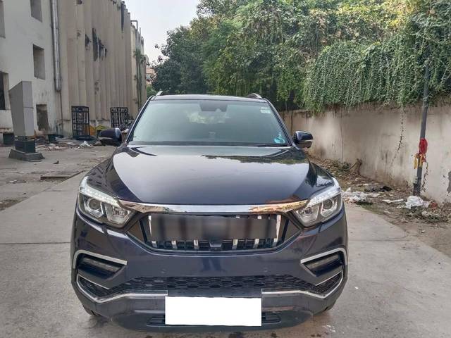 https://images10.gaadi.com/usedcar_image/4218032/original/processed_8decf8ff87cead413a12319af83b4064.jpg?imwidth=6400