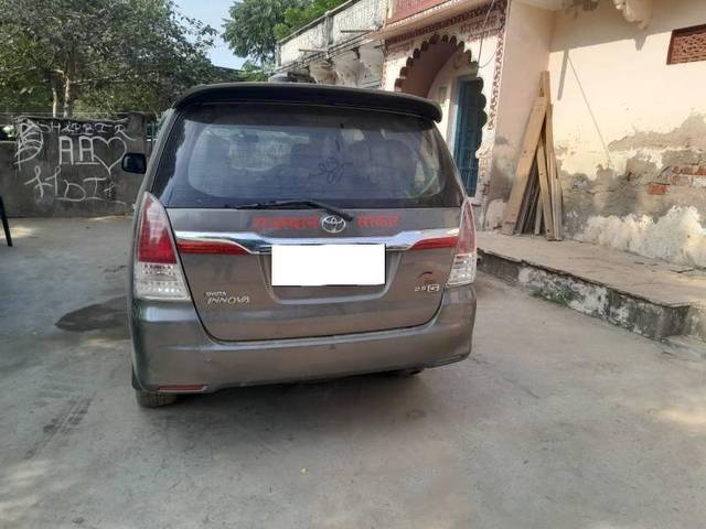 https://images10.gaadi.com/usedcar_image/4218077/original/954c76dd91ba38e031373cc26c0697db.jpg?imwidth=6401