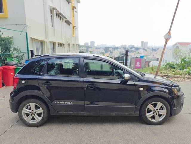 https://images10.gaadi.com/usedcar_image/4218187/original/processed_341d73be8b22782c4459bf17827bd3d5.jpg?imwidth=6401