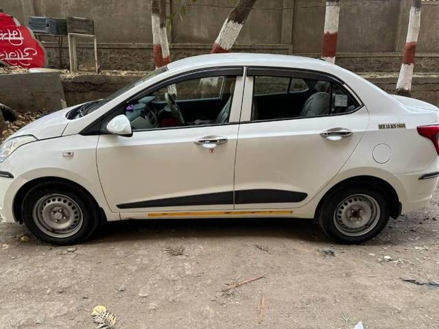 https://images10.gaadi.com/usedcar_image/4218194/original/processed_0045665a-4c59-48d4-b9db-7fc4a42d4232.jpg?imwidth=6402