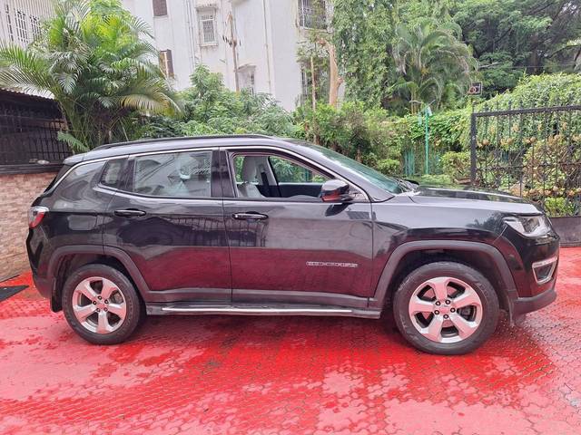 https://images10.gaadi.com/usedcar_image/4218395/original/processed_4a14c336c9f1557a2b643af3a4de1094.jpeg?imwidth=6401