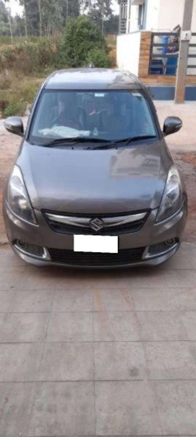 https://images10.gaadi.com/usedcar_image/4218398/original/processed_d7d7074c-ff64-46bb-9f77-54a3cc24c3dc.jpg?imwidth=6400