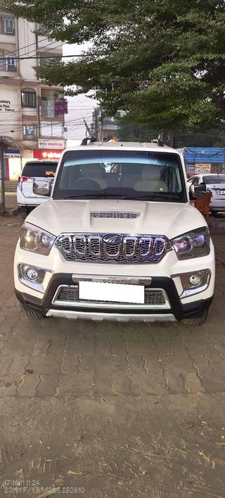 Mahindra Scorpio 2014-2022 Mahindra Scorpio S3 7 Seater