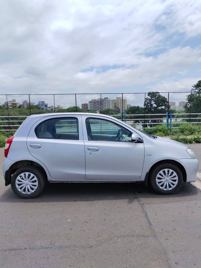 https://images10.gaadi.com/usedcar_image/4218451/original/69da89f09fe937fe6e648213fed2f5f1.jpg?imwidth=6401