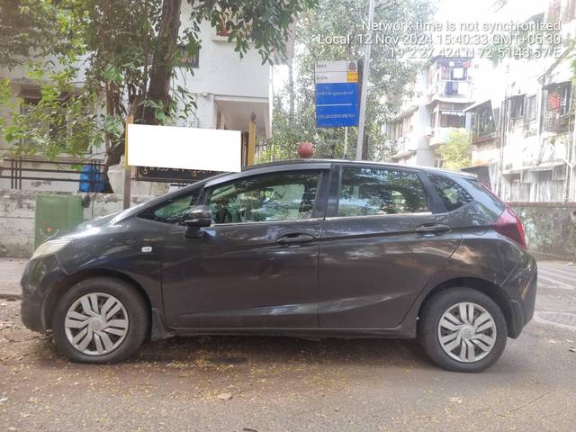 https://images10.gaadi.com/usedcar_image/4218606/original/processed_1860dd845bb732139ea8d5165d0a0339.jpg?imwidth=6402