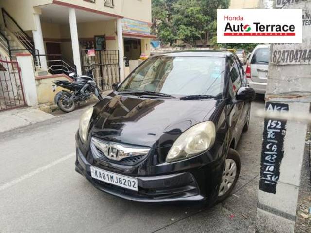 https://images10.gaadi.com/usedcar_image/4218616/original/0b826d68601d7f99a6017b7516895547.jpeg?imwidth=6400