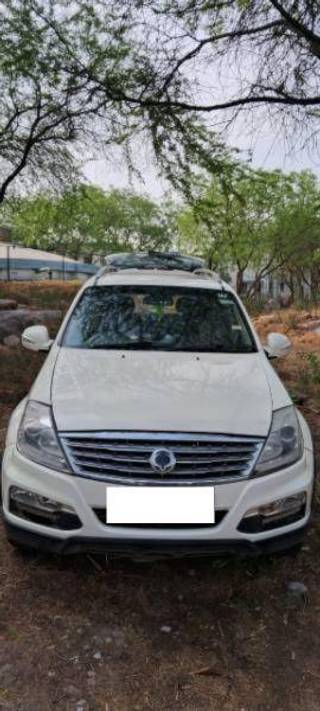 Mahindra Ssangyong Rexton Mahindra Ssangyong Rexton RX7