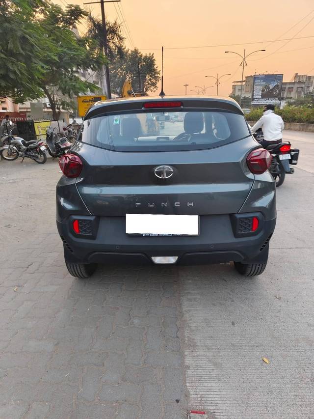 https://images10.gaadi.com/usedcar_image/4218765/original/processed_cae4e44c9018c853c6a42709ba947058.jpg?imwidth=6401