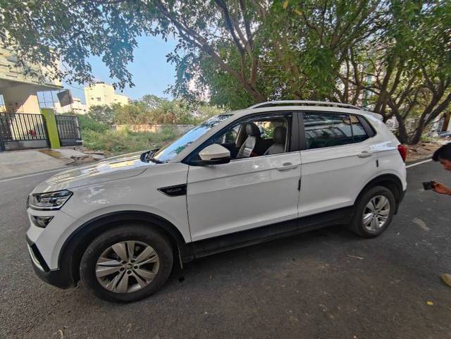 https://images10.gaadi.com/usedcar_image/4218795/original/420f7ab553dd7dc7f5fa52addf51a3de.jpeg?imwidth=6402