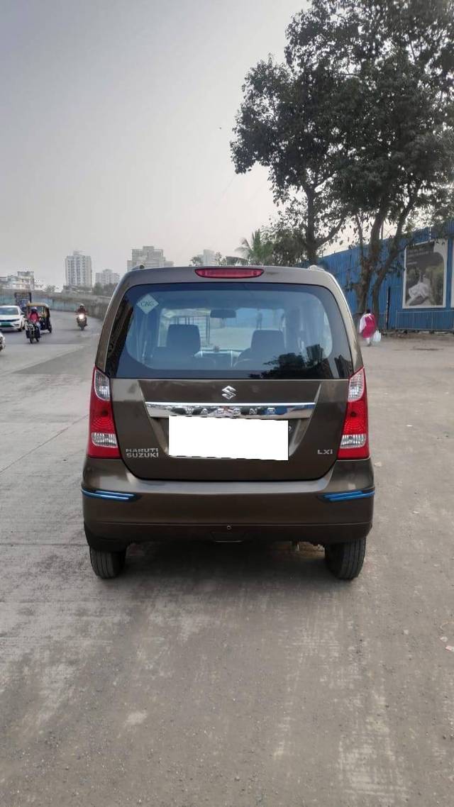 https://images10.gaadi.com/usedcar_image/4218870/original/processed_9a6eacf7f9ad3591491594f5bddc129c.jpg?imwidth=6402