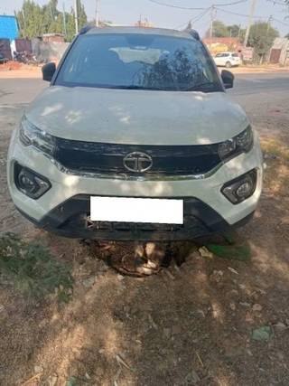 Tata Nexon Tata Nexon Creative DT AMT