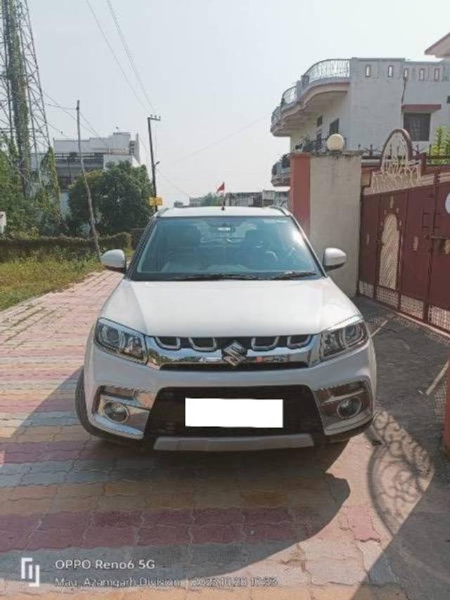 https://images10.gaadi.com/usedcar_image/4218940/original/processed_79946062-68f2-4365-a070-d1422cbab338.jpeg?imwidth=6400