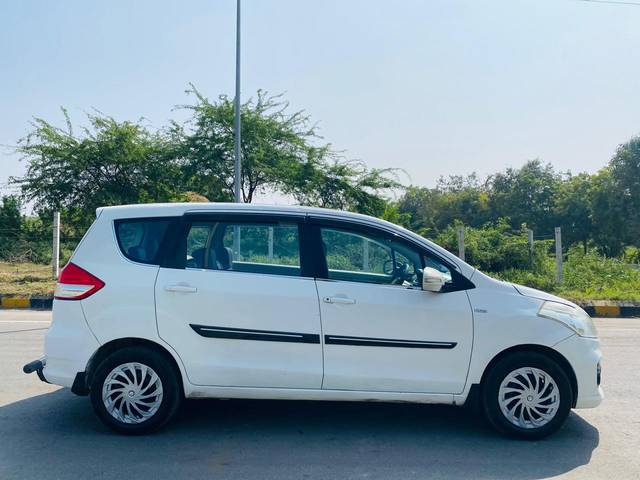 https://images10.gaadi.com/usedcar_image/4219000/original/processed_75a93215470c2631d65a01e707a87c70.jpg?imwidth=6401