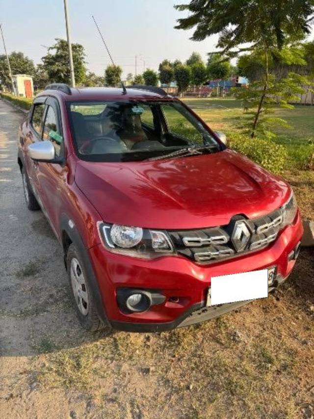 https://images10.gaadi.com/usedcar_image/4219105/original/processed_69bf5fed-77f1-41ab-bf78-dac1716d08c8.jpeg?imwidth=6400