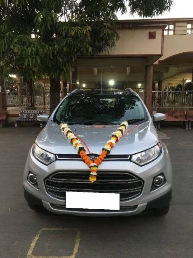 https://images10.gaadi.com/usedcar_image/4219156/original/processed_bb29c2ef-9e1e-4e89-b240-1e581c06ee45.jpg?imwidth=6401