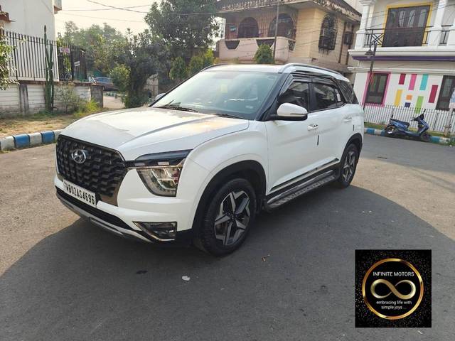 https://images10.gaadi.com/usedcar_image/4219162/original/processed_6b5cac3aaa301ef5c3c28e4cab6b8864.jpg?imwidth=6400