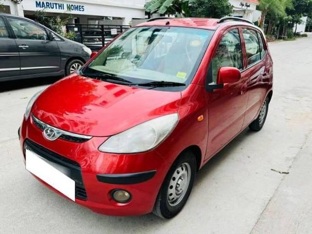 https://images10.gaadi.com/usedcar_image/4219233/original/processed_054f0dd7e93480cdd4f312a9b2a79963.jpg?imwidth=6400