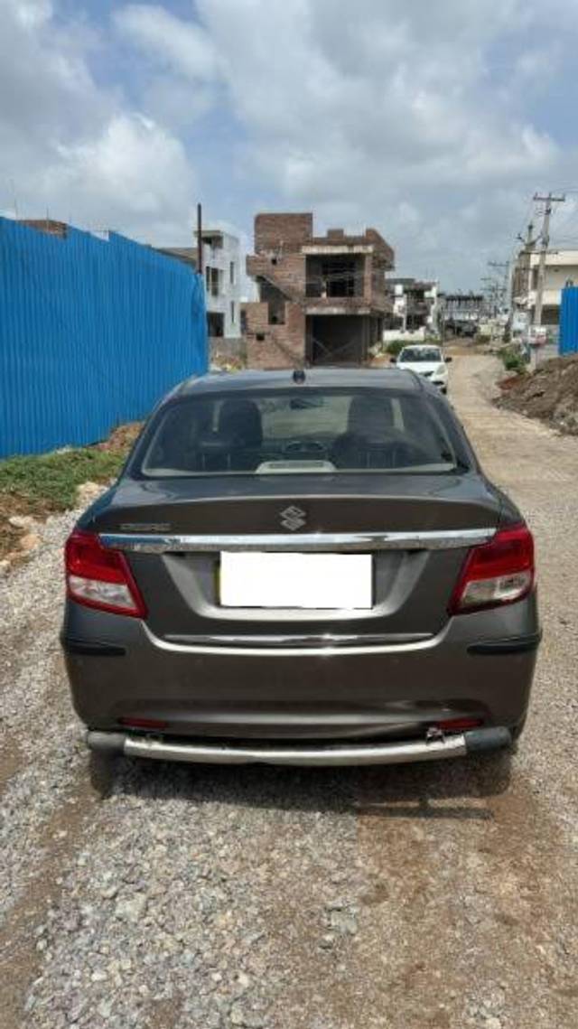 https://images10.gaadi.com/usedcar_image/4219401/original/processed_0d6b59ec-c9b6-4b4f-8462-c9150d0c5af4.jpg?imwidth=6401