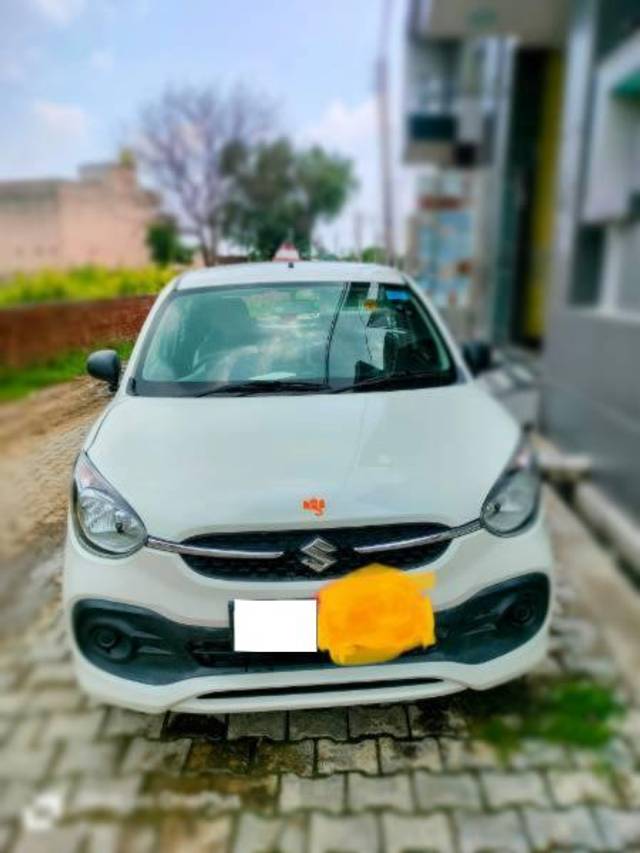 https://images10.gaadi.com/usedcar_image/4219433/original/processed_060e5910-2900-476e-9908-430e11d7e793.jpg?imwidth=6400