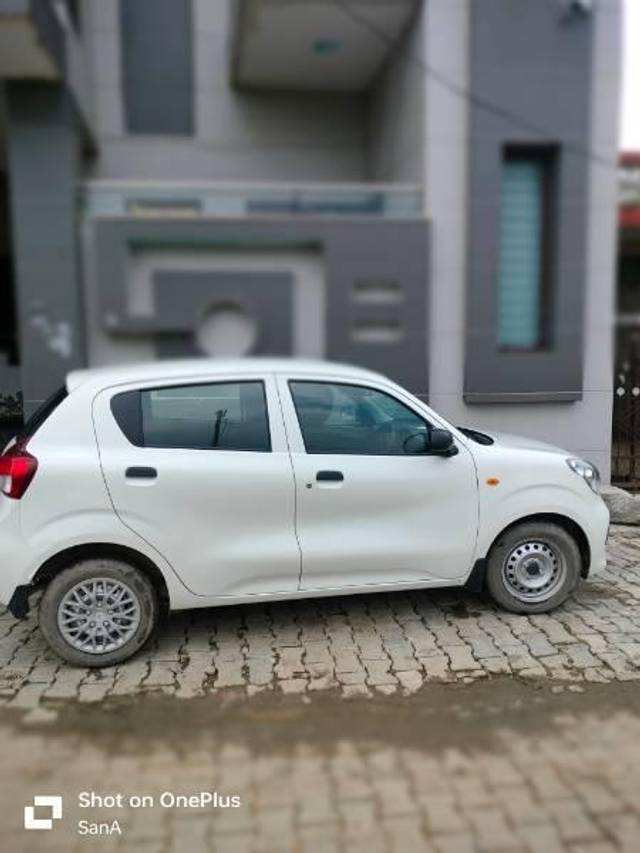 https://images10.gaadi.com/usedcar_image/4219433/original/processed_d067885b-b8de-441b-9db0-bf4fd6a9795a.jpg?imwidth=6401