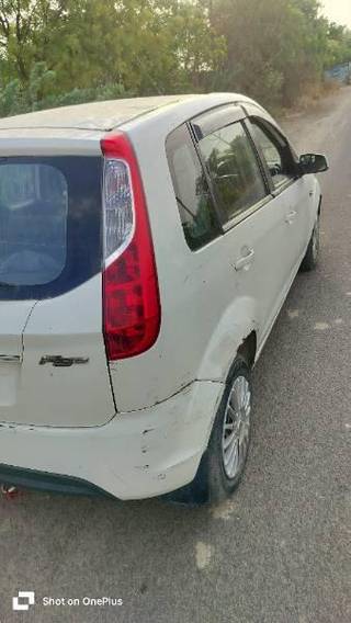 Ford Figo 2010-2012 Ford Figo Petrol ZXI