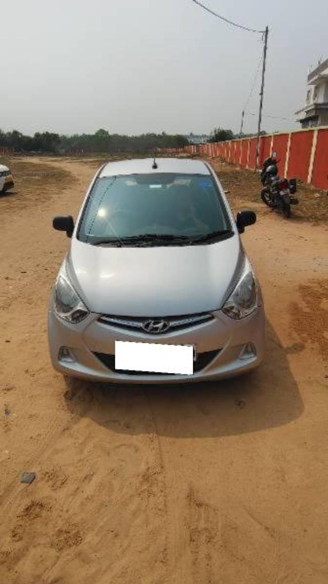 https://images10.gaadi.com/usedcar_image/4219678/original/processed_0378559a-7700-4b7b-a57b-25aab83f1f44.jpg?imwidth=6402