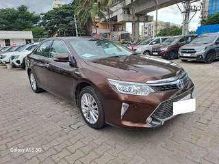 Toyota Camry 2015-2022 Toyota Camry Hybrid