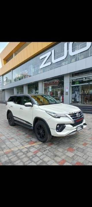 Toyota Fortuner 2016-2021 Toyota Fortuner TRD Sportivo 2.8 2WD AT