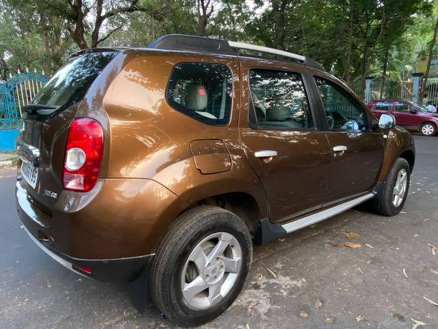 https://images10.gaadi.com/usedcar_image/4220121/original/processed_7614bc84ff3ff6d278b0a85170a40e42.jpg?imwidth=6401