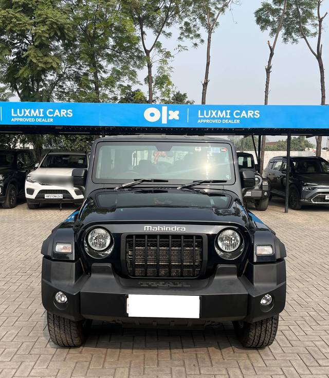 https://images10.gaadi.com/usedcar_image/4220127/original/processed_9a1ec65c698d98754cc9880a7978a753.jpg?imwidth=6402