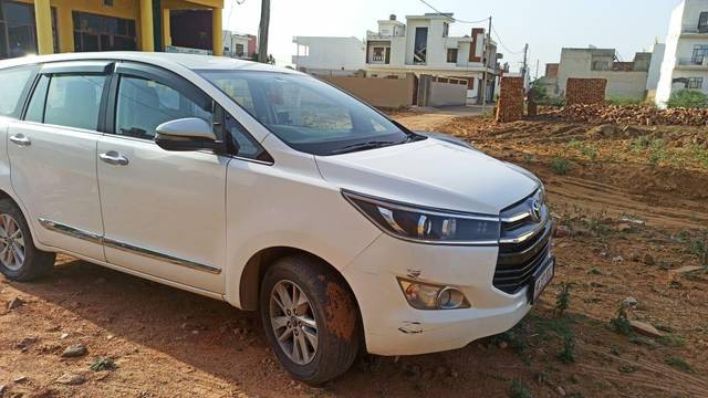 https://images10.gaadi.com/usedcar_image/4220184/original/ac95d08d94fb51060475ada17b1392f5.jpg?imwidth=6400