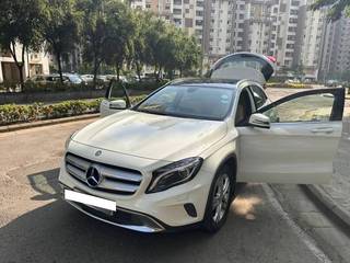 Mercedes-Benz GLA Class 2014-2017 Mercedes-Benz GLA Class 200 CDI