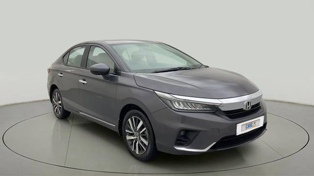 https://images10.gaadi.com/usedcar_image/4220236/original/c9d3e47cf027e7915e46aef327d48c6d.jpg?imwidth=6400