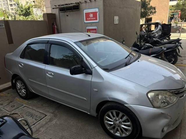 https://images10.gaadi.com/usedcar_image/4220248/original/processed_87013778-d89c-478d-8f8e-1bb509ec1089.jpeg?imwidth=6401