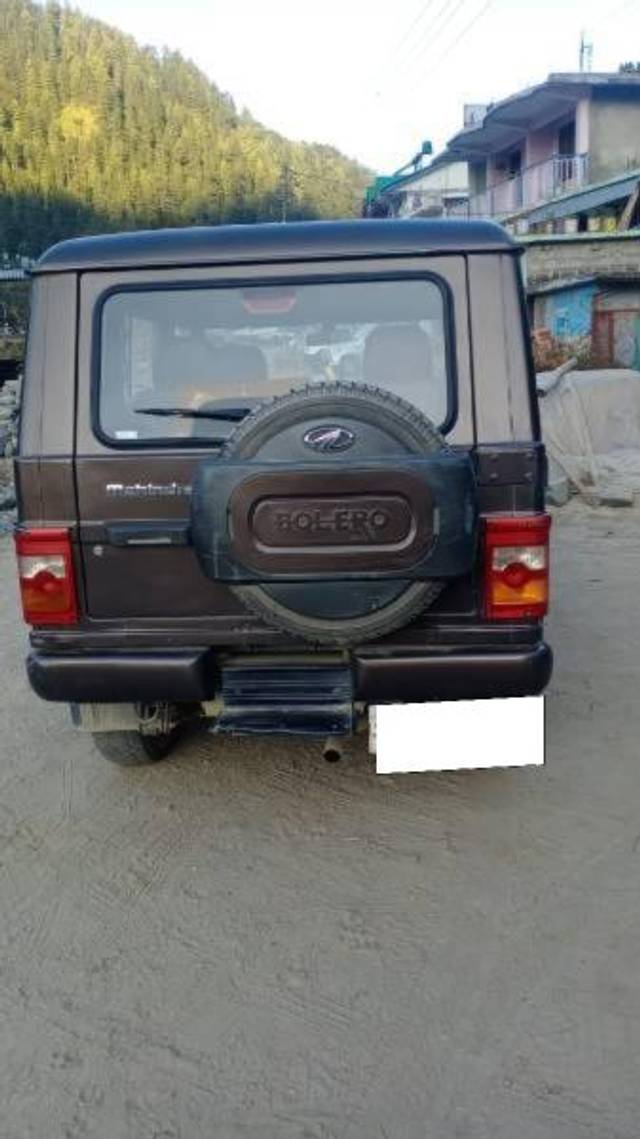 https://images10.gaadi.com/usedcar_image/4220276/original/processed_ca9ff31b-efd7-4f93-b0b1-0a9a47069653.jpeg?imwidth=6401