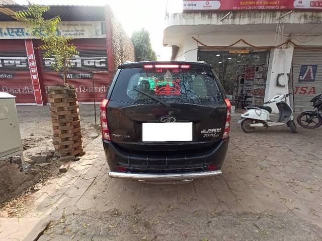 https://images10.gaadi.com/usedcar_image/4220297/original/processed_cba07660-cc1a-4cc7-8ad2-c133b98efdcc.jpg?imwidth=6402