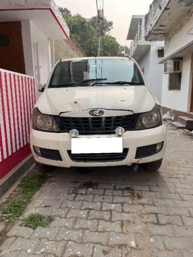 https://images10.gaadi.com/usedcar_image/4220443/original/processed_cd9435e0-cd3a-49f9-a157-d774fb2dd747.jpg?imwidth=6400