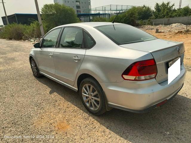 https://images10.gaadi.com/usedcar_image/4220452/original/processed_aa6588d32ceaa058fcb186ebcc0c1bf3.jpg?imwidth=6402