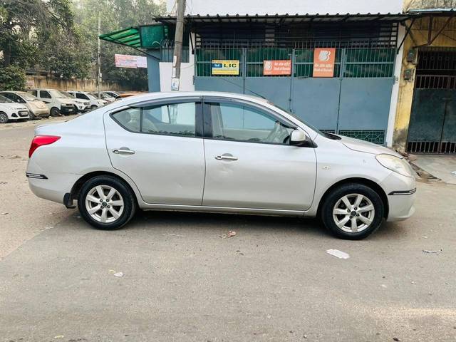 https://images10.gaadi.com/usedcar_image/4220504/original/processed_730da422ced1085c6ca9f2b81797e673.jpeg?imwidth=6401