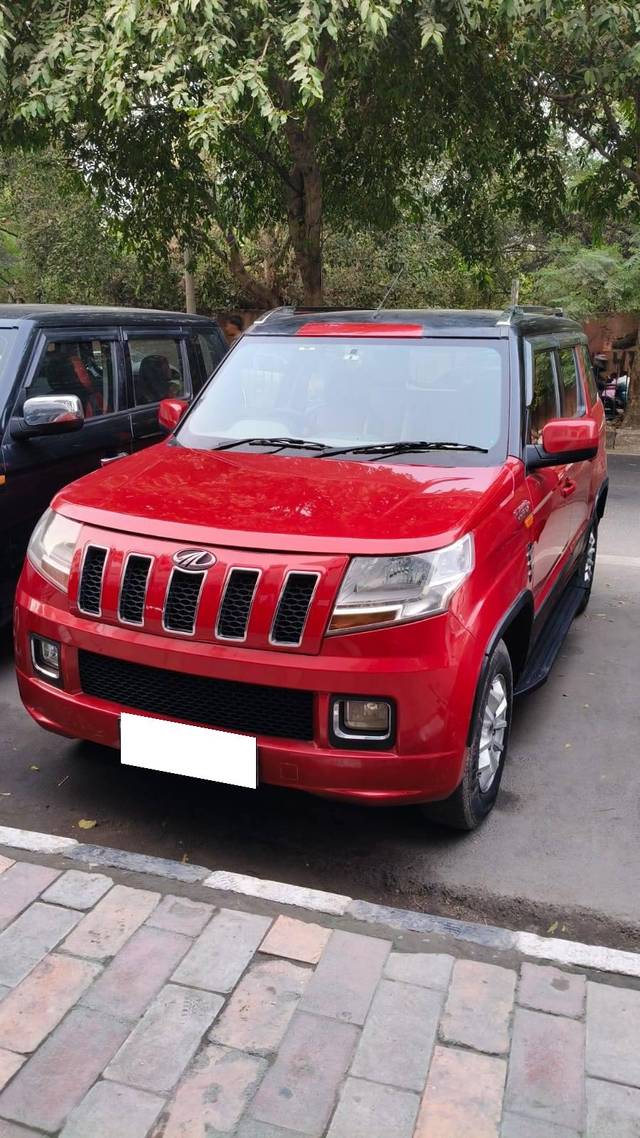 https://images10.gaadi.com/usedcar_image/4220593/original/processed_d47cd6a680911b55f70457884b8e9952.jpg?imwidth=6401