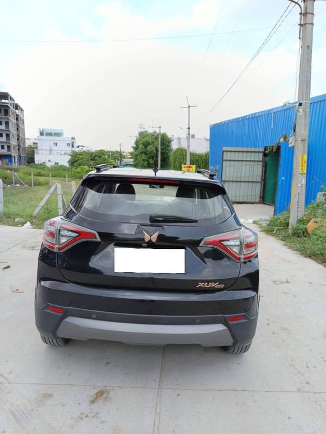 https://images10.gaadi.com/usedcar_image/4220759/original/processed_c84c500deee395f5319c4d8c80a4bead.jpg?imwidth=6402