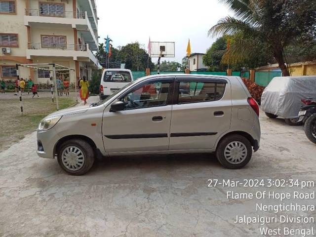 https://images10.gaadi.com/usedcar_image/4220904/original/processed_df2effb2-4cb8-4ddd-b4c3-d0a676b1da2e.jpg?imwidth=6402