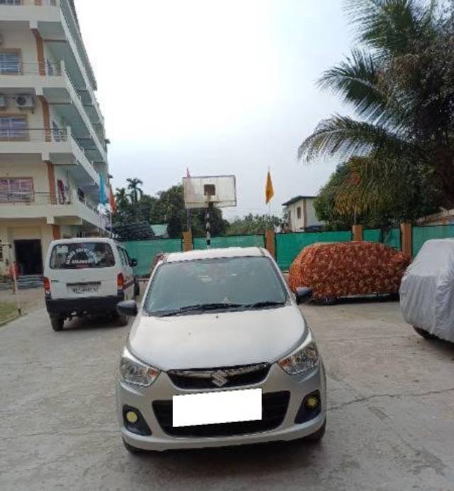 https://images10.gaadi.com/usedcar_image/4220904/original/processed_f44cf611-a811-4cfb-84cb-91e4b99f803e.jpg?imwidth=6400