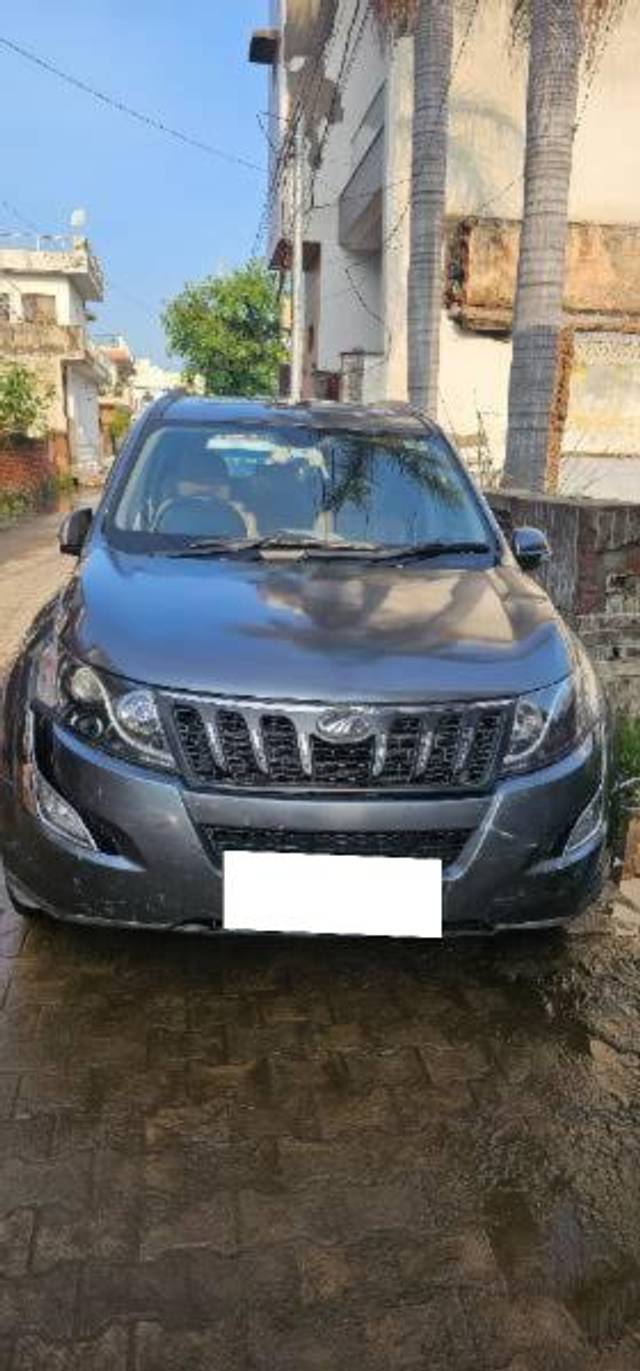 https://images10.gaadi.com/usedcar_image/4220952/original/processed_2d43a7a6-adfe-4698-a396-7d6b42f89eed.jpg?imwidth=6400